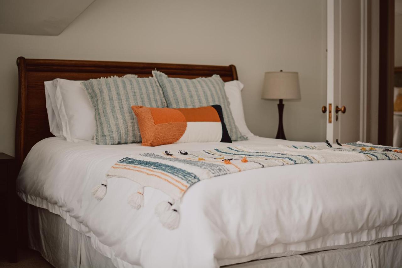 Hill Road Manor Bed & Breakfast Grand Falls Windsor Ngoại thất bức ảnh
