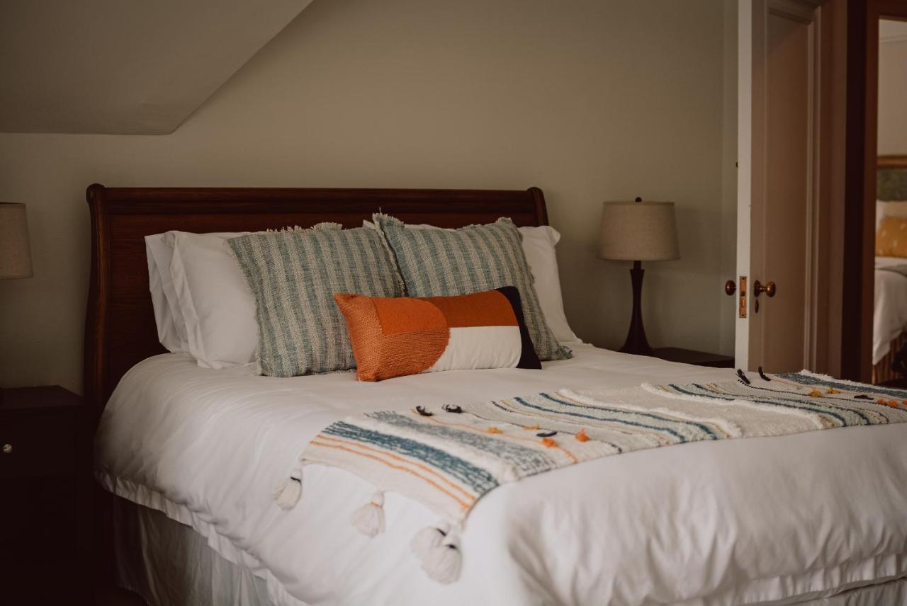 Hill Road Manor Bed & Breakfast Grand Falls Windsor Ngoại thất bức ảnh
